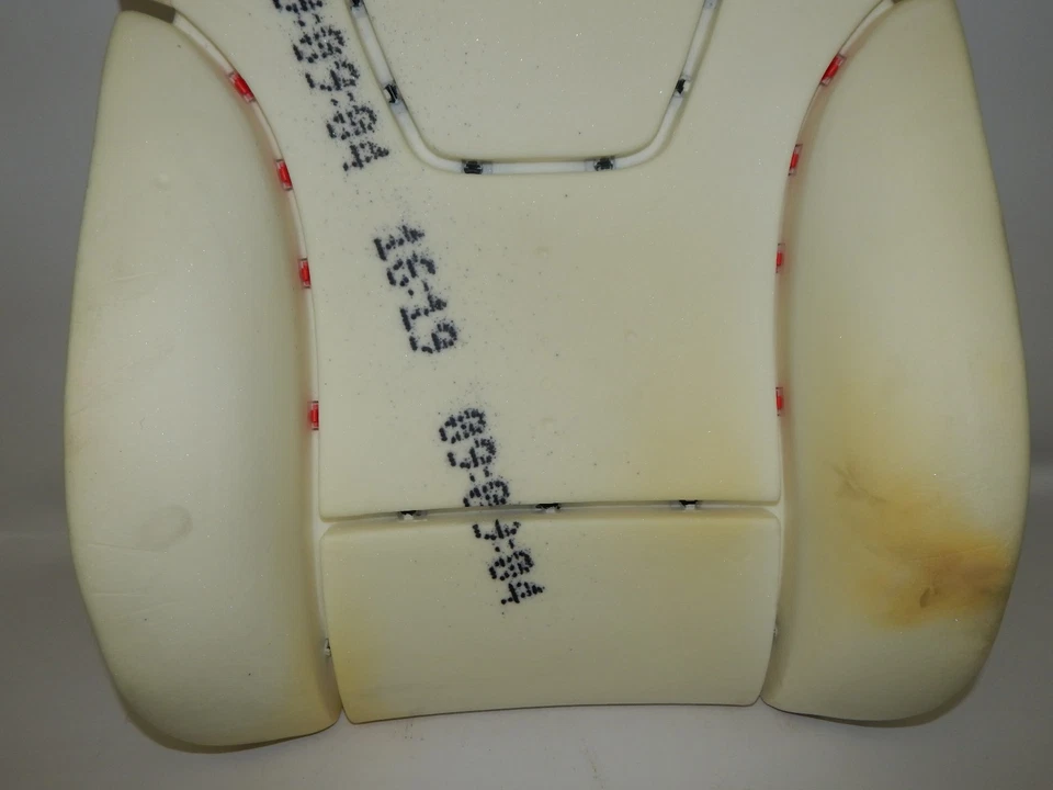 Nuevo OEM 2005-2006 Audi A4 S4 Asiento Delantero Izquierdo Respaldo Cojín Acolchado Asiento Deportivo Foto 3 de 4