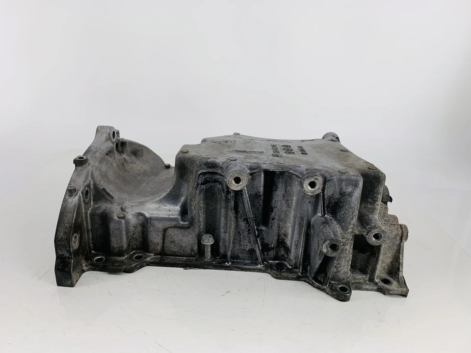 13-16 GMC ACADIA 3.6L V6 MOTOR A GASOLINA TANQUE RESERVATÓRIO PANELA DE ÓLEO INFERIOR FABRICANTE DE EQUIPAMENTO ORIGINAL - Imagem 3 de 4