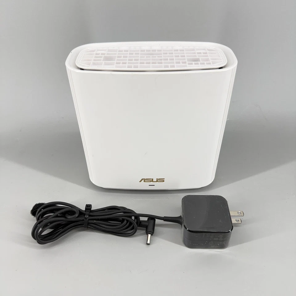 Asus ZenWiFi XT8 AX6600 Tri-Band Mesh Wi-Fi 6 Router White With Adapter-Tested - Image 2 of 4