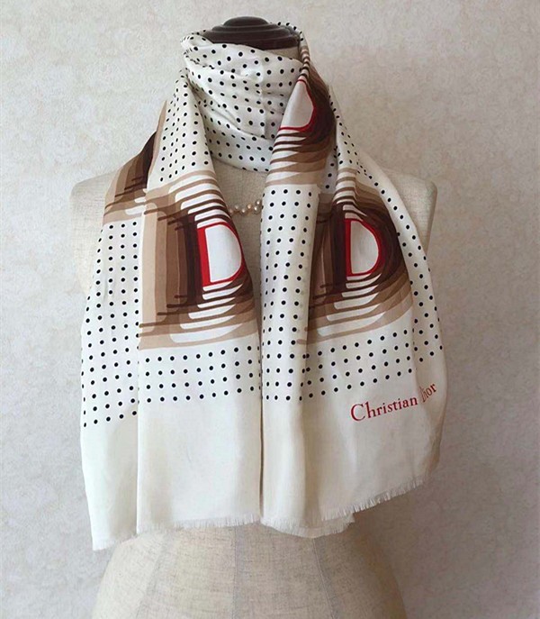 Excellent Condition Rare Pattern Made in Japan Ta… - image 2