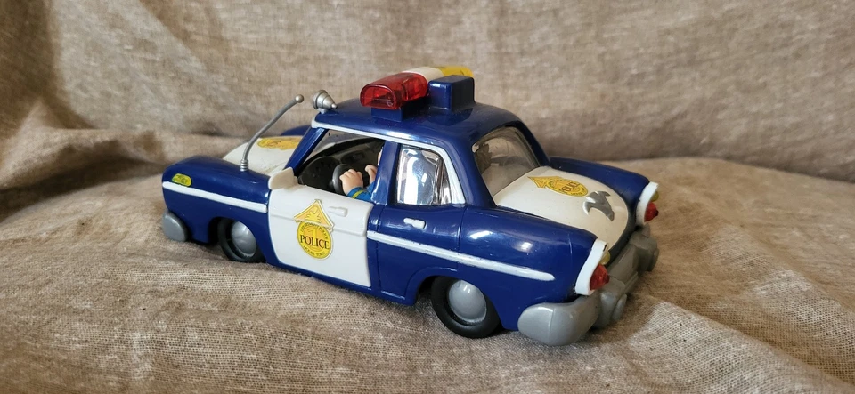 L'auto di Polizia del Commissario Basettoni Gadget Giocattolo Topolino Disney - Immagine 2 di 4