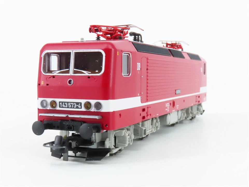 HO Scale Roco 43680 DR Deutsche Reichsbahn BR143 Electric #573-4 - DCC Ready - Image 4 of 4