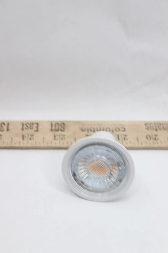 Access Lighting Light Bulb GU10G6LED5.5WJA8 - Image 2 of 3