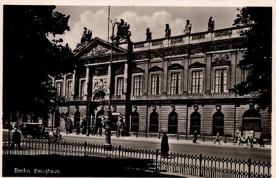 FOTO-AK GEL. 1936 UNTER DEN LINDEN, ZEUGHAUS (BV133)