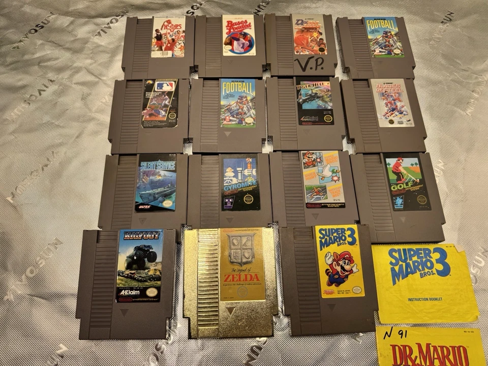 Lote de 15 juegos para Nintendo NES Zelda Gold Cart Super Mario Bros 3 Bigfoot Bundle Foto 4 de 4