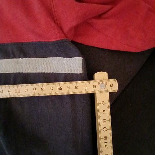 2 alte Chevignon Pullover - Bild 17 von 17