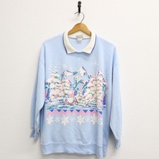 Vintage Snowy Winter Scene Sweatshirt Large