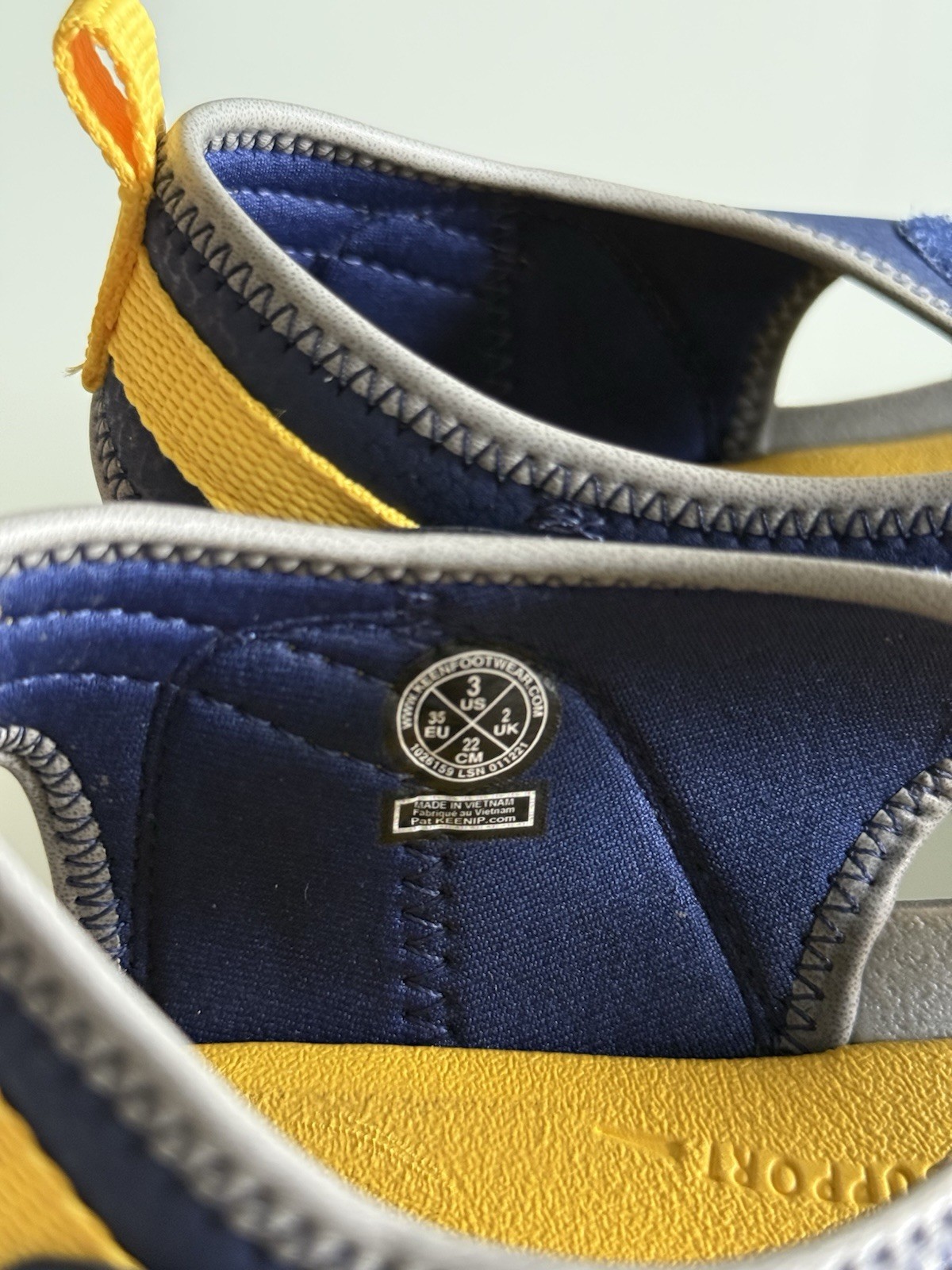 Sandali Keen Knotch River Creek bambini taglia 3 scarpe da acqua costume da bagno spiaggia