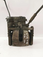 Mercedes-Benz A W176 2015 Hinten links Bremssattel hinten A0004232381 Benzin