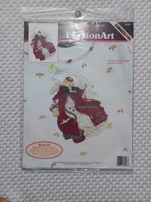  NEW Glorious Christmas Angel Full Color Iron-on Design By Fashion Art