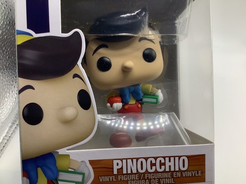Disney’s Pinocchio Funko Pops! Figaro With Cleo #1025 & Pinocchio #1029 - Picture 3 of 13