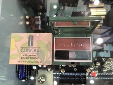 CLINIQUE SOFT PRESSED POWDER BLUSHER 05 CHESNUT BLUSH 0.27oz