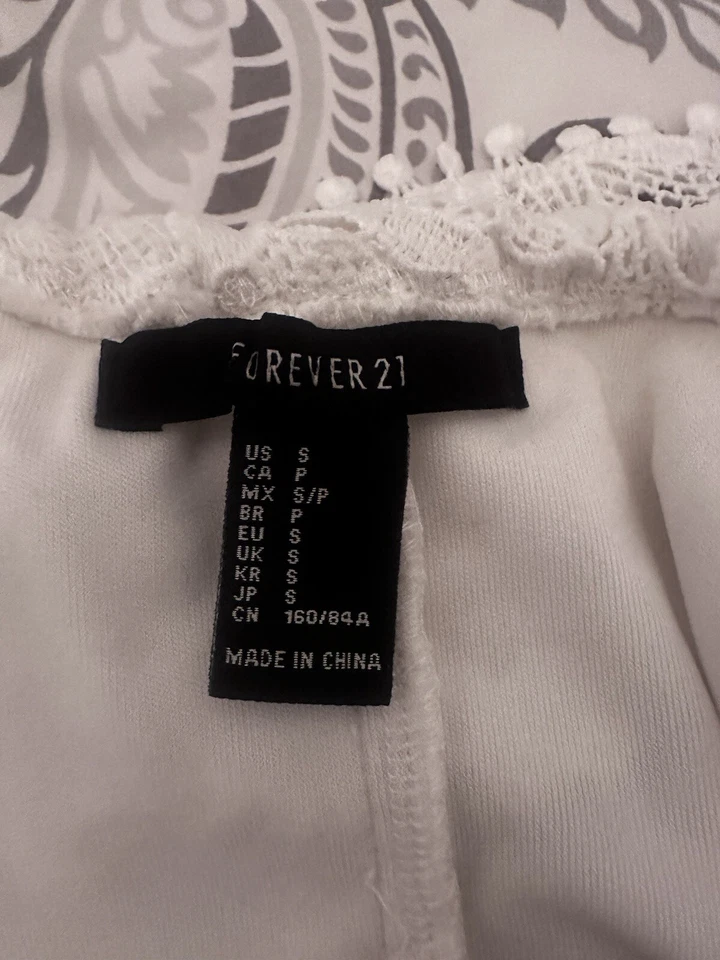 Forever 21 White Crochet Lace Mini Dress Small Off The Shoulder Summer - Image 4 of 4