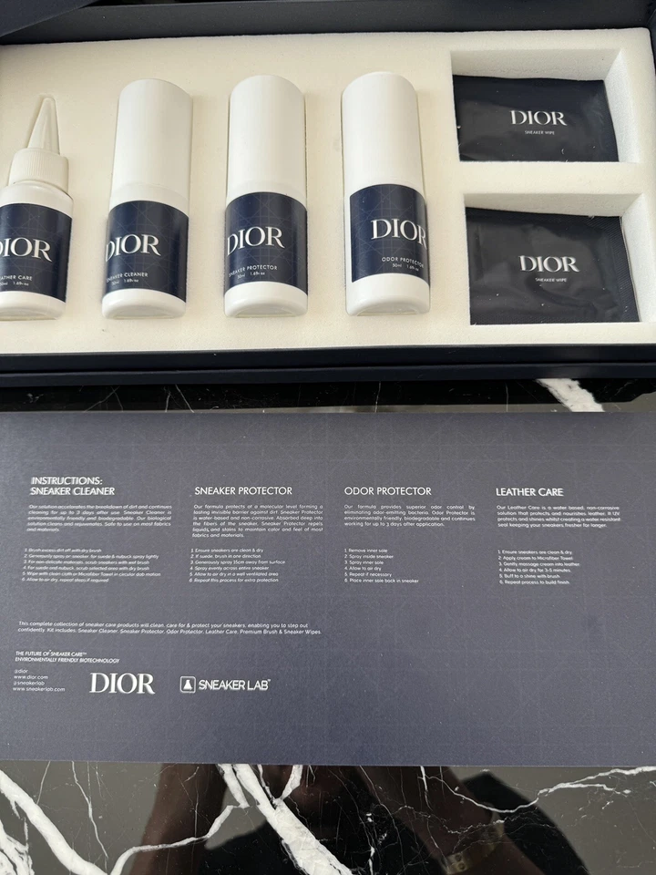 Dior x Sneaker Lab Shoe Cleaning Kit Shoe Care Sneaker Cleaning Kit - Image 4 of 4
