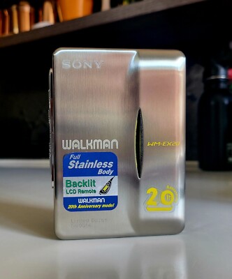 New super Rare SONY WALKMAN WM EX20 20th Anniversary model Limited