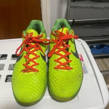 Nike Kobe Grinches Size 10.5 Basketball Shoes