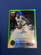 2023-24 Topps G-League Chrome Autographs Tyler Smith Green Ref #96/99 AU, RC)
