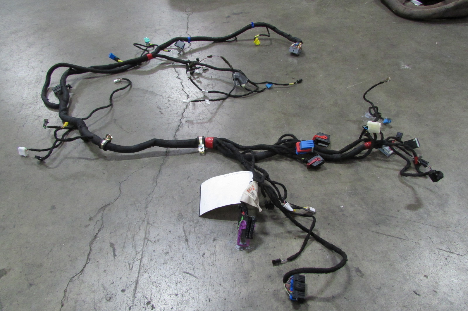Maserati Quattroporte, Dash Wiring Harness, Used, P/N 208696