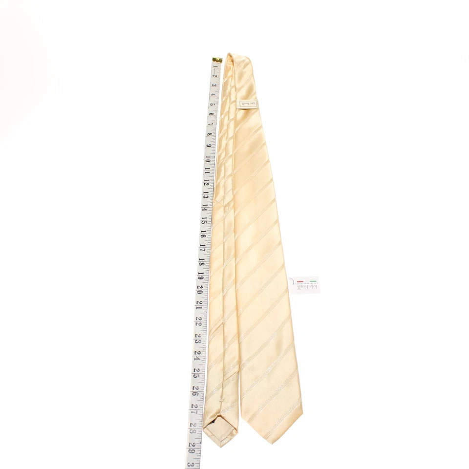 Corbata Italo Ferretti Nueva con Etiquetas Beige Tonal/Plateado Rayas Mezcla Seda Hecha en Italia Foto 3 de 4