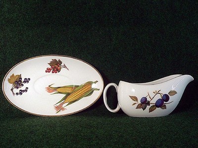 Vintage Royal Worcester Evesham Vale Sauciere/Sauce Boot & Untertasse Unterteller