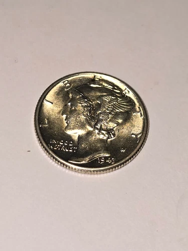 1943 Mercury Dime, UNC with great luster, FB