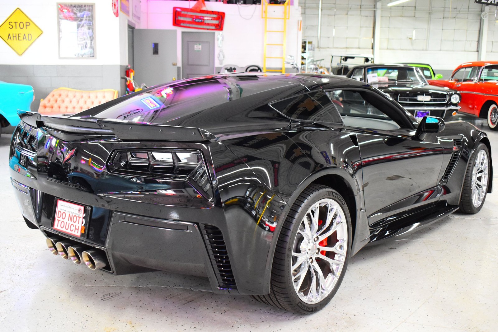 2018 Black Chevrolet Corvette Z06  | C7 Corvette Photo 9