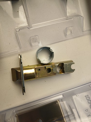 Kwikset Halifax Entry Lever Single Cylinder Deadbolt In Satin، Nickel 99910-067 - Picture 6 of 9