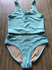 Old Navy Girls Xl 2-piece Swimsuit Scalloped Edges