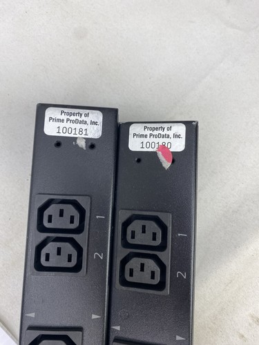 PDU para rack medida APC 885-1736 ILPL 16 salidas 100-120 VCA 10 amperios máximo AP7850 - Foto 9 de 22