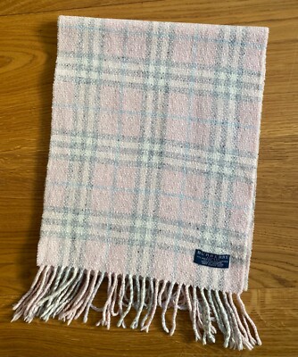 Authentic Luxury BURBERRY Nova Check Pink Merino Wool