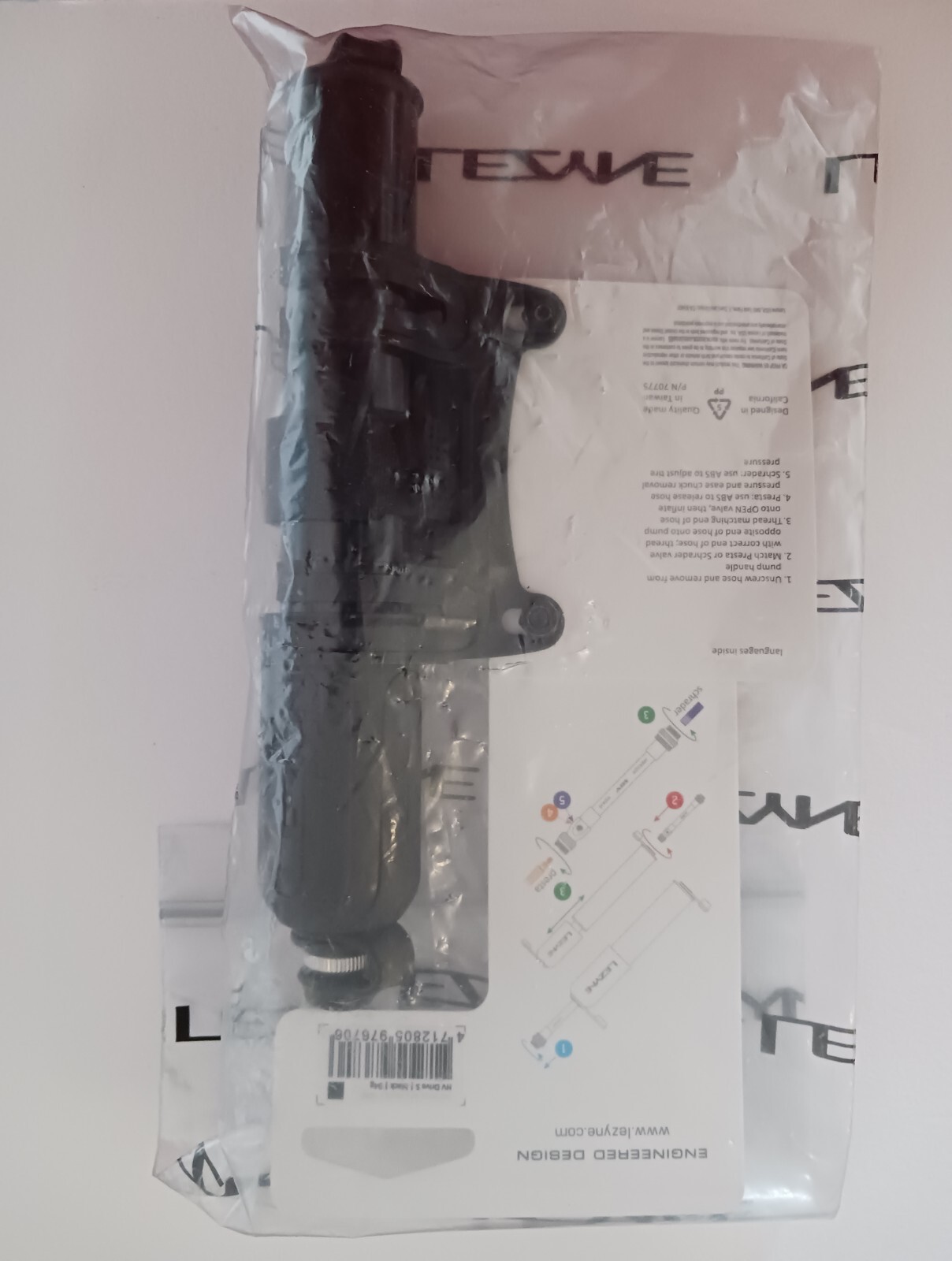 NEW Lezyne HV DRIVE High Volume Bicycle Hand Pump : BLACK SMALL