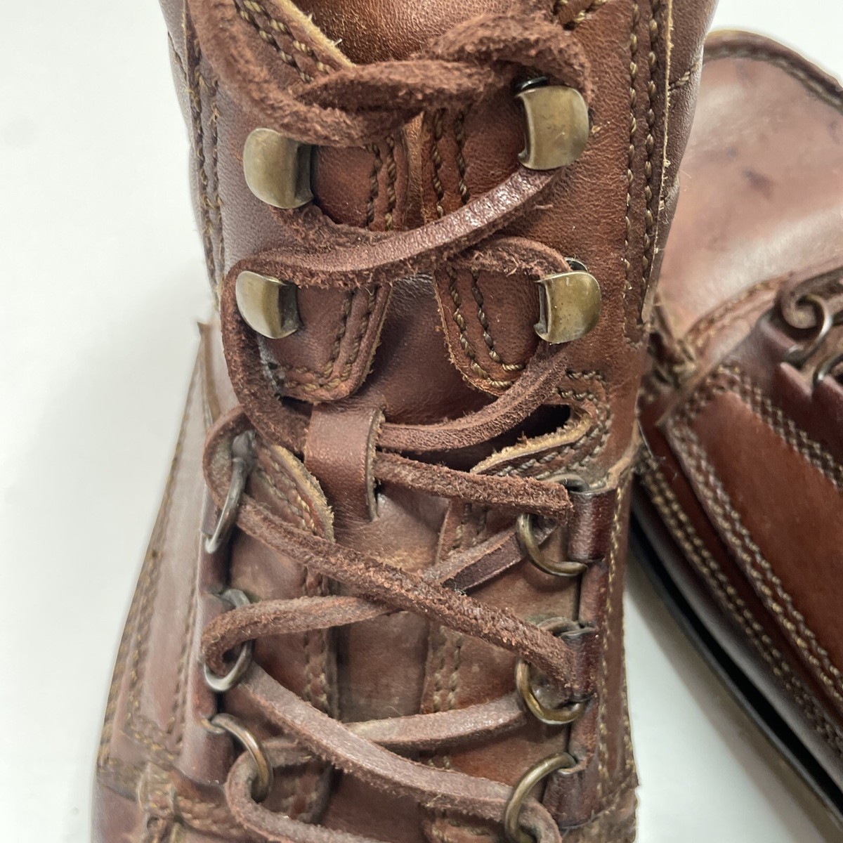 Florsheim Outdoorsman Brown Leather Chukka Hiking Boots Mens  display picture 2
