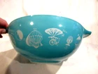 Vintage Pyrex Hot Air Balloons #444 Bowl