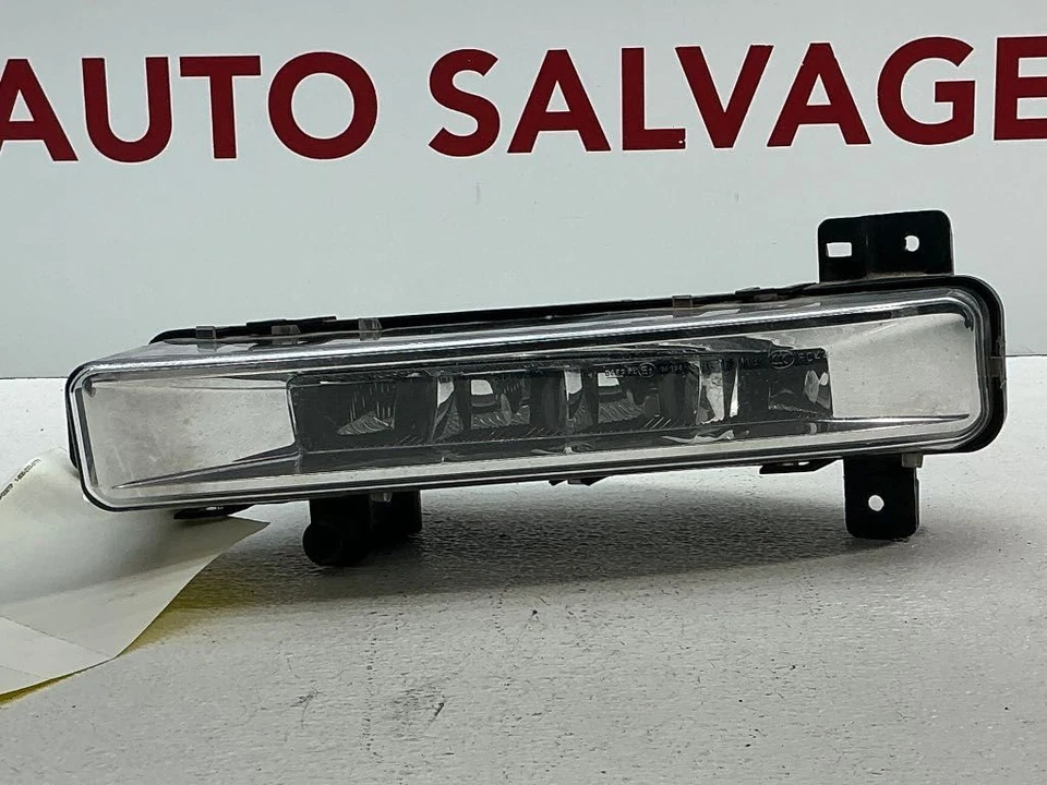 2017-2018-2019 BMW 530i Driver Left Corner/Park Light Fog-driving 251175 - Image 3 of 4