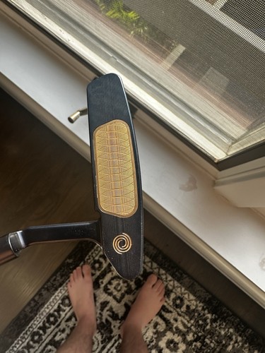 LH Mint odyssey ai one milled putter 35.5 in custom - Picture 3 of 6