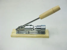 Zaltana Camping Nut cracker Cracker-CA