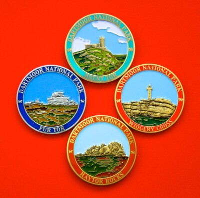 Ein Set mit 4 limitierten Auflagen Dartmoor Geocoins - 2016 bis 2019