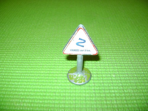 Lot De 4 Panneaux De Signalisation QUIRALU ALU/COFALU - Occasion Très Bon état - Hauteur 8,5 Cm
