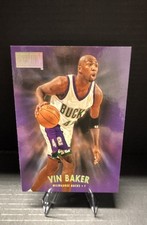 1997-98 Skybox Premium - Vin Baker #24