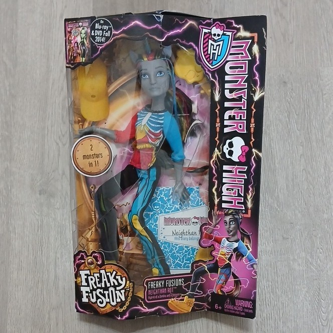 Monster High Freaky Fusion Neighthan Rot 11in Articulated Fa