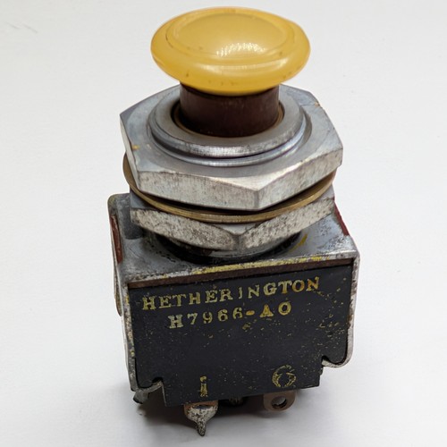 Vtg Hetherington H7966-AO Amber Push Button Switch Aircraft Industrial Military