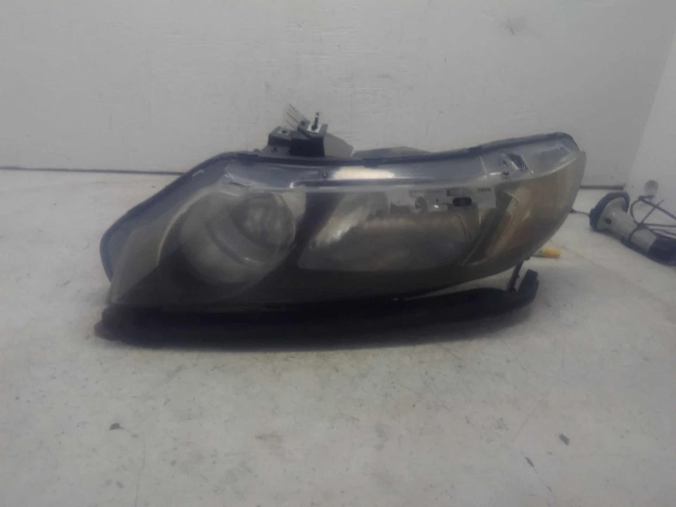 Used Left Headlight Assembly fits: 2010 Honda Civic Sdn Left Grade C - Image 2 of 4