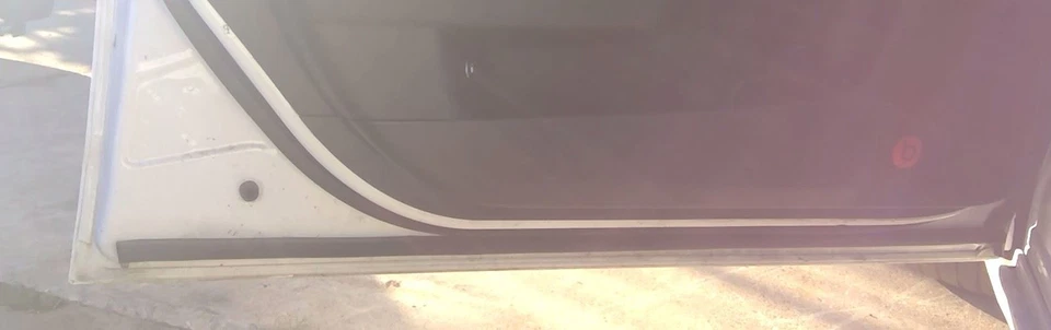 2015-2023 Dodge Charger Driver FRONT Door Assembly PW7 White - Image 3 of 4