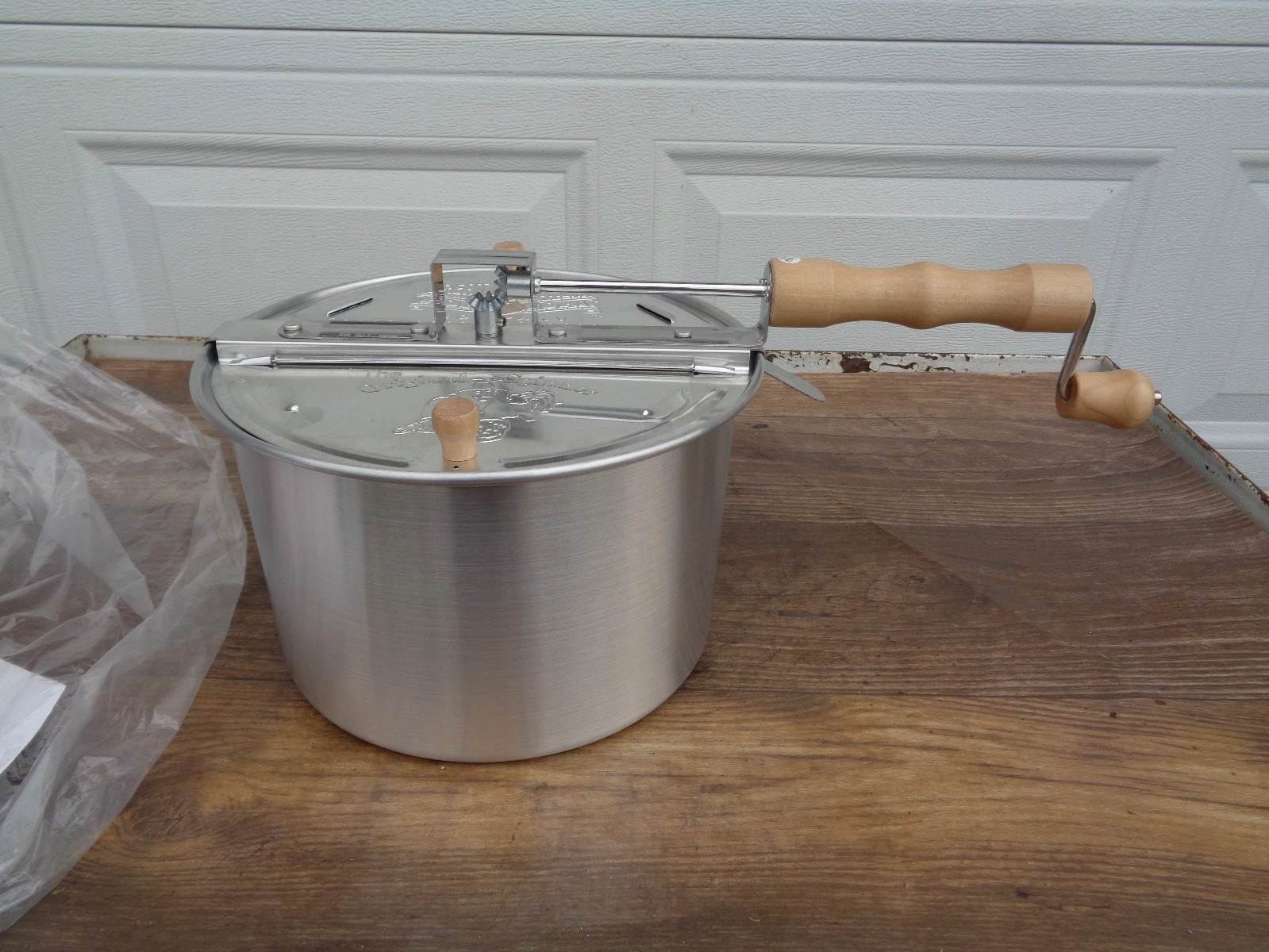 GREAT NORTHERN POPCORN Stainless Steel Stove Top 6-1/2-Quart Popcorn Popper