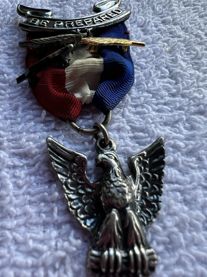 De colección 1950 Boy Scouts Of America Eagle Scout Award Medalla Esterlina con Palmas  Foto 4 de 4