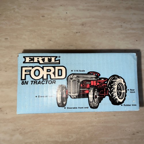 1/16 Ertl Farm Toy Ford 8N Tactor, DIE-CAST Metal 843 - Picture 10 of 10