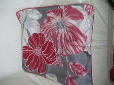 Unbranded Pillow and 2 Matching Shams Pink Mauve Grey Queen King