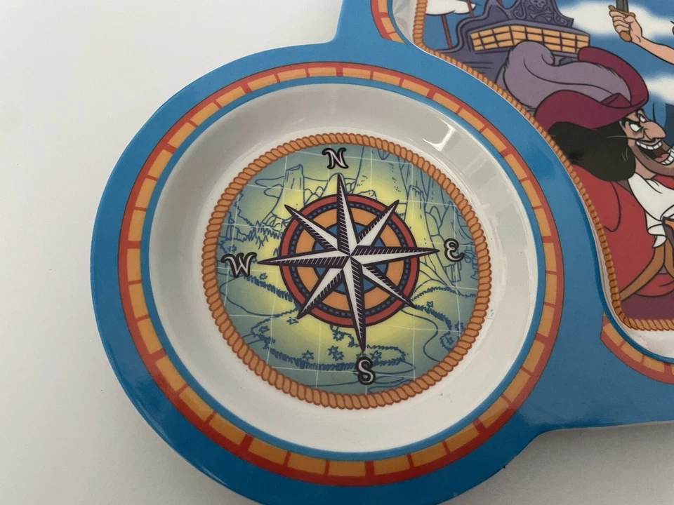 Bandeja de plástico de 2 secciones con brújula Peter Pan exclusiva de la tienda Disney de colección Foto 3 de 4