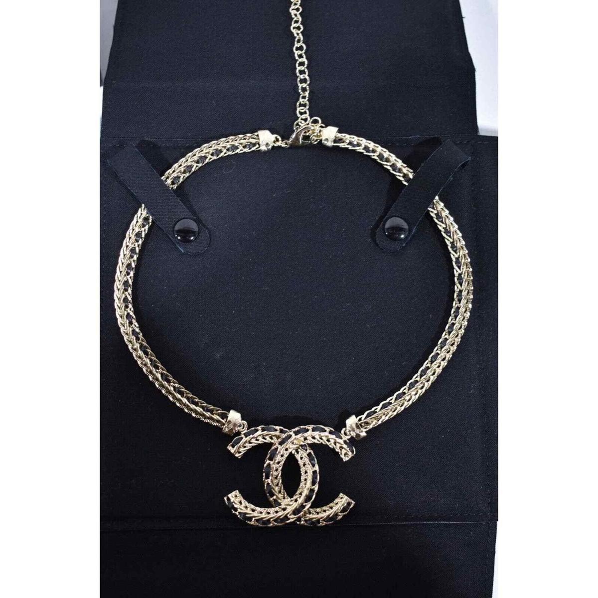 Chanel 22S Gold Metal Black Leather Chain Link CC Logo