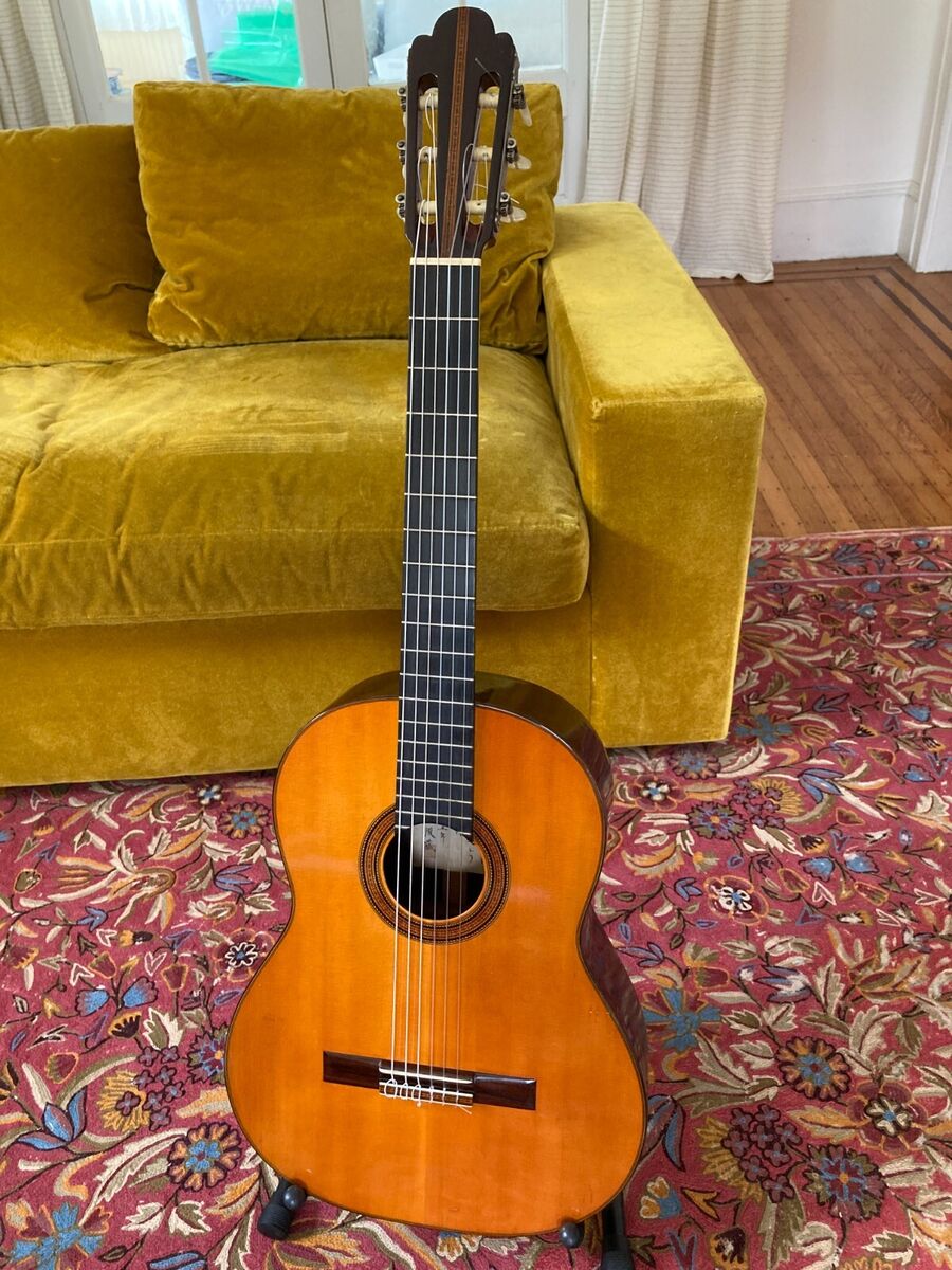 Sakazo Nakade custom classical guitar 1965 – spruce, solid wood, japan, kolb Sakazo Nakade custom classical guitar 1965 – spruce, solid wood, japan, kolb